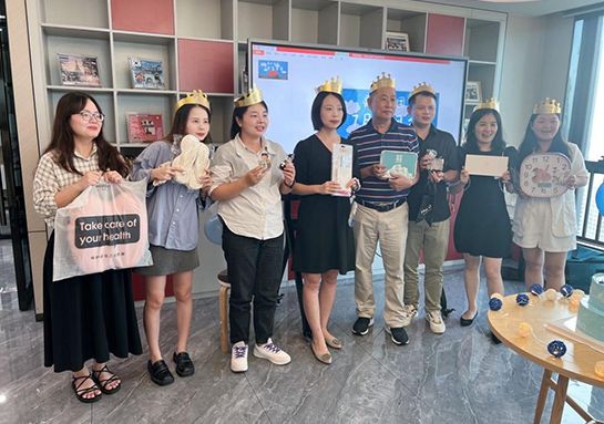 快乐之蓝，，，，，最先绽放